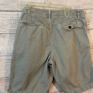 (2) Mens shorts- 1 pair- Old Navy & 1 American Eagle